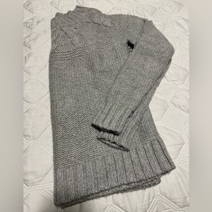 Aerie light grey sweater